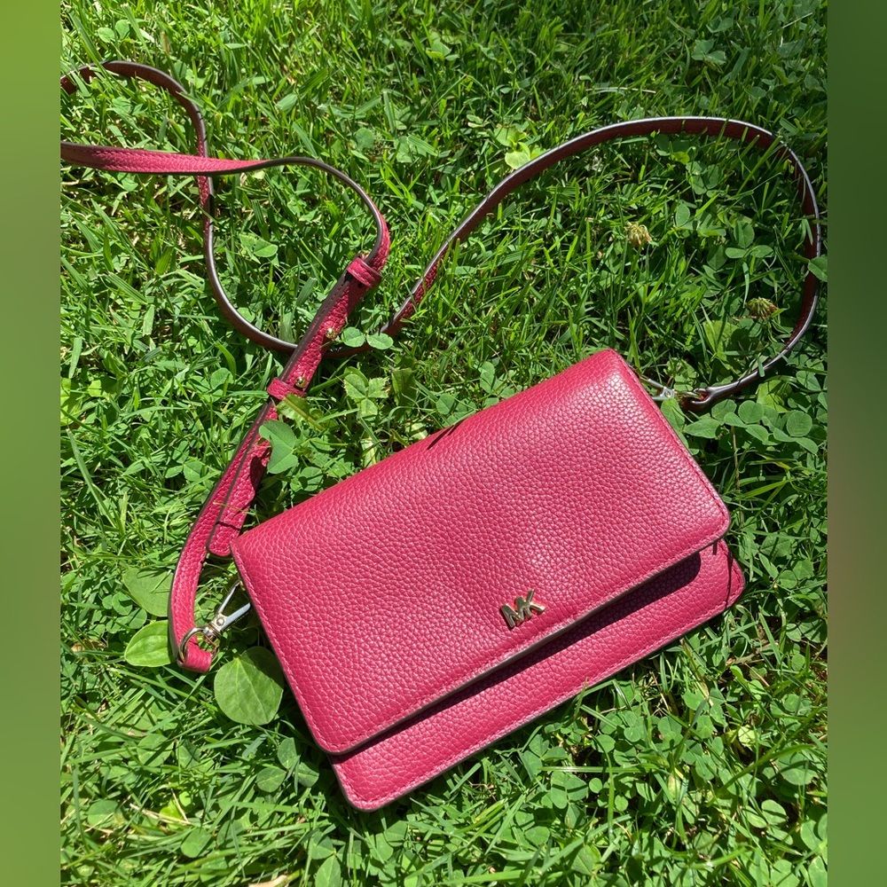 NEW Michael Kors Red Pebbled Leather Convertible Crossbody Bag Small Flap Purse